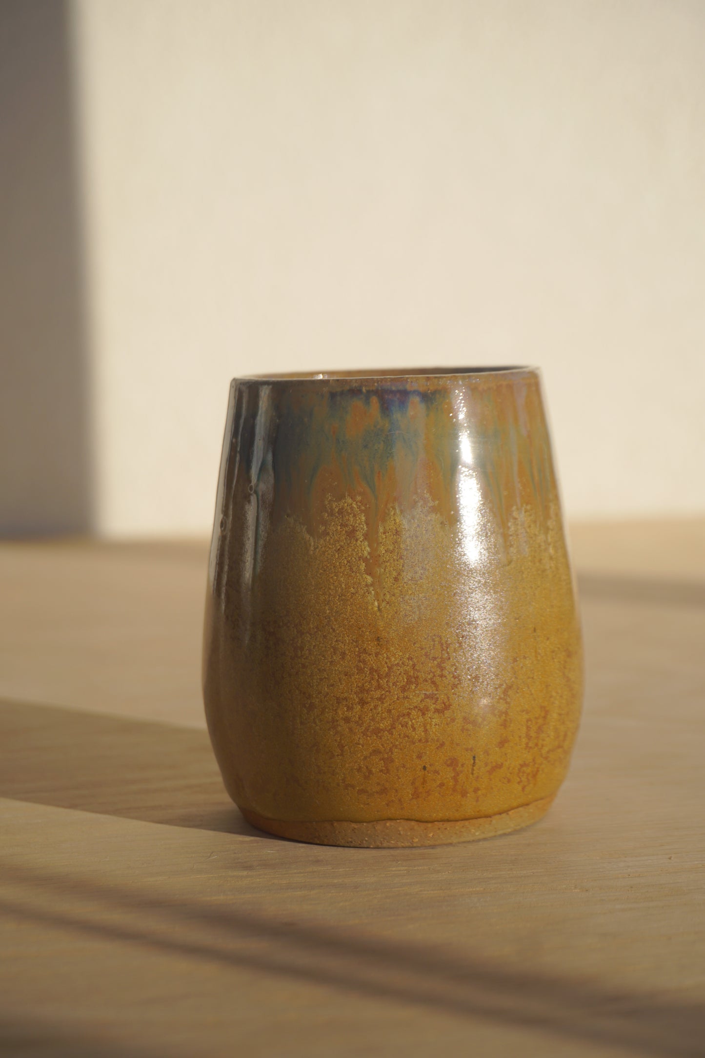 Thumbprint tumbler in chocolate ash