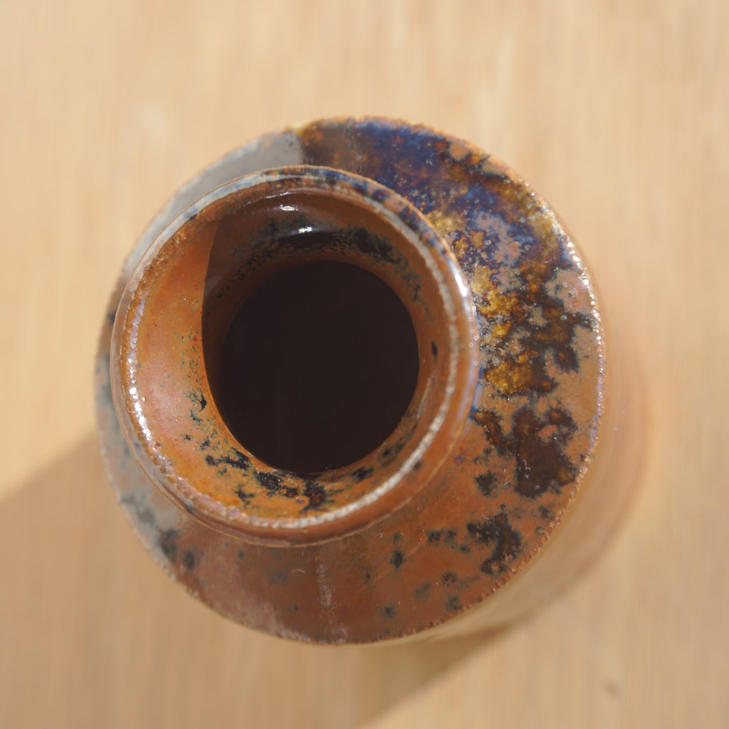 Small bud vase in Rust