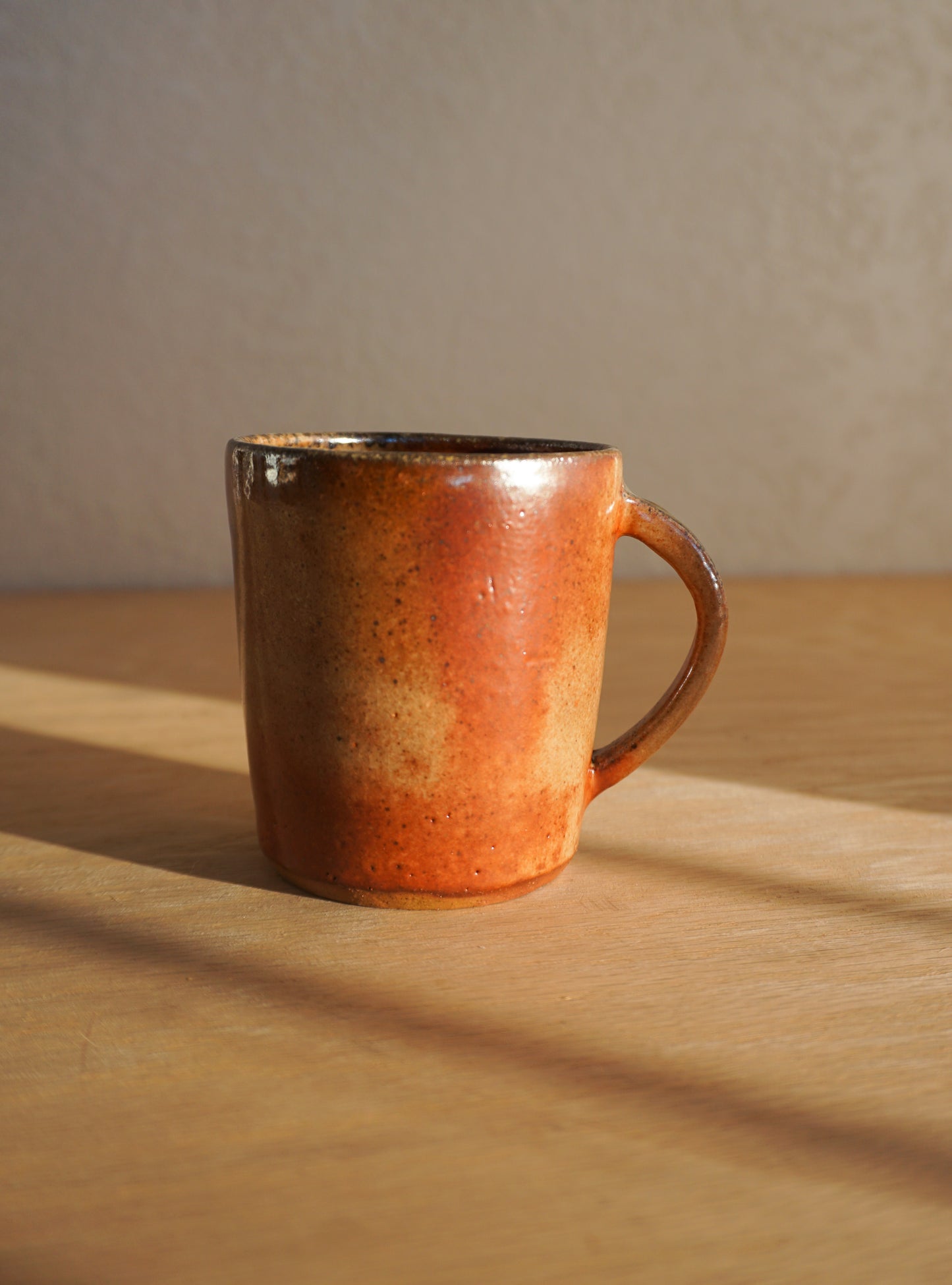 Small mug in Gold Shino