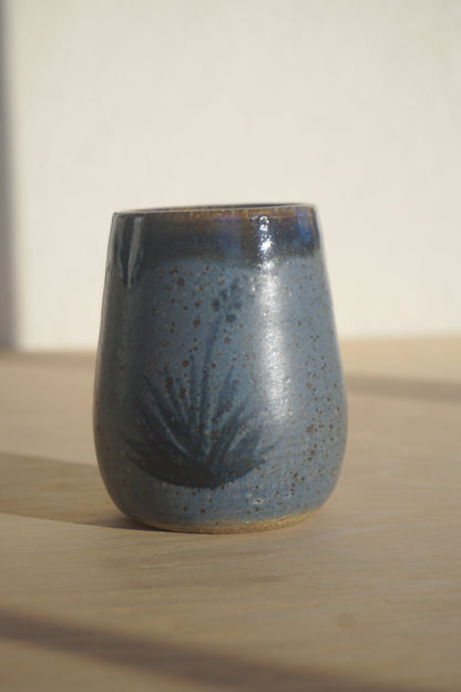 Blue yucca thumbprint tumbler