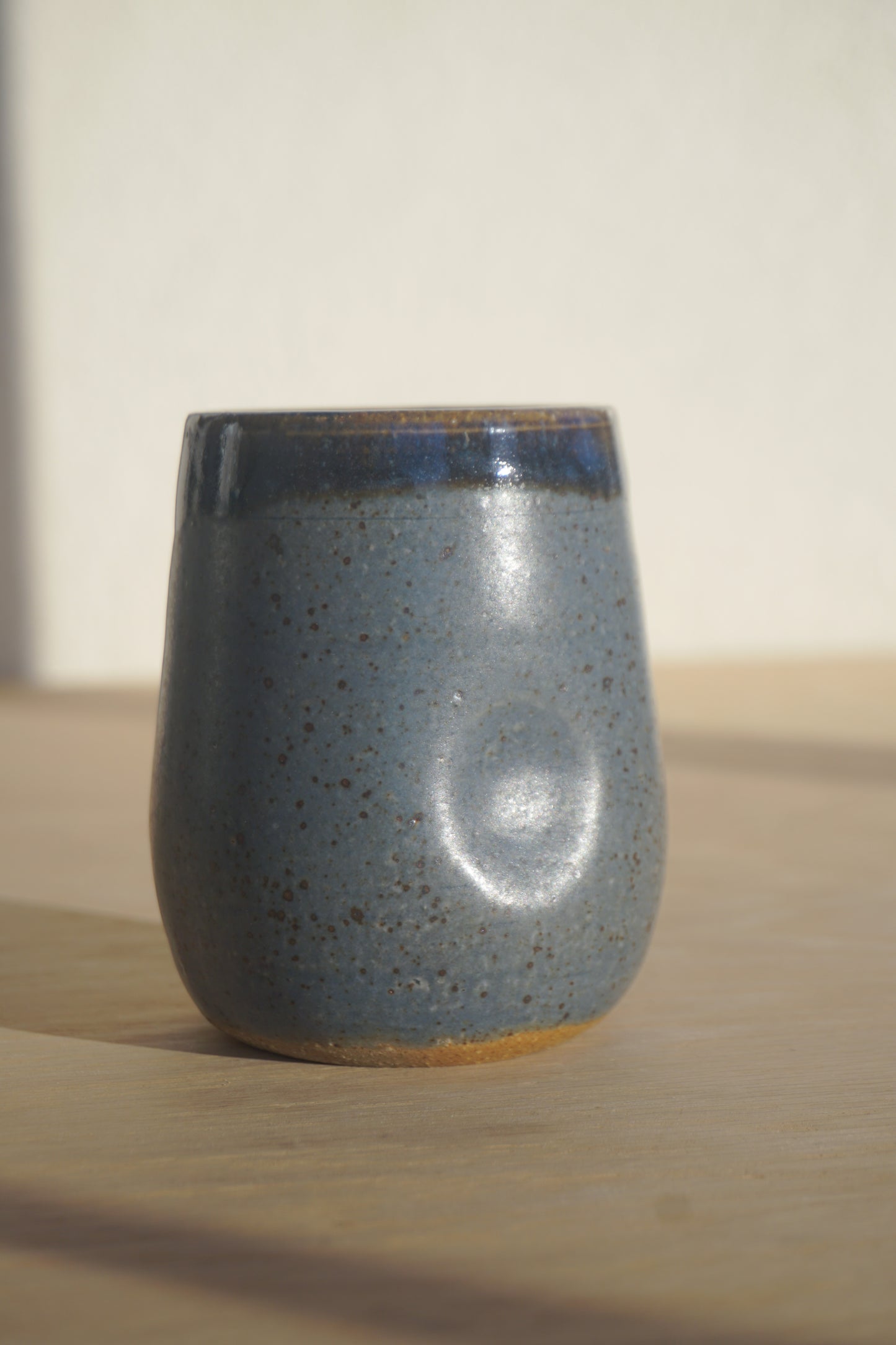 Blue yucca thumbprint tumbler