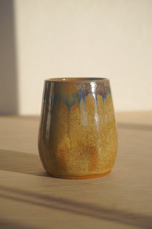 Thumbprint tumbler in chocolate ash
